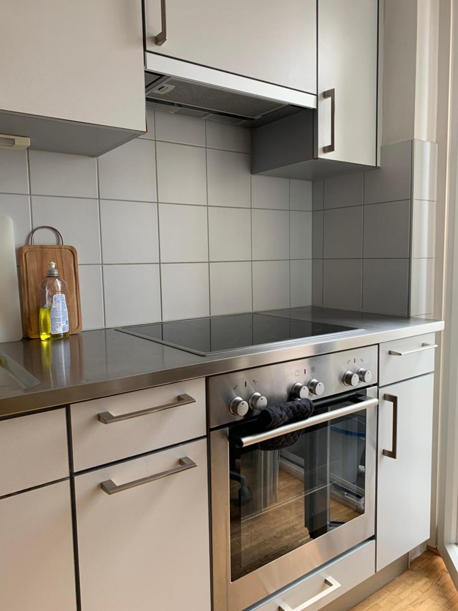 Spacieux Eaux Vives Apartment *